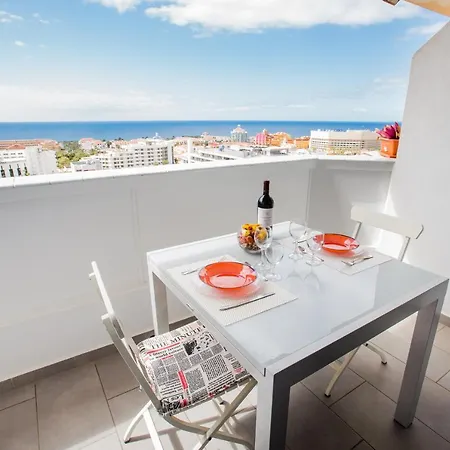 Go2tenerife Apart'vista Top Floor & Amazing Sea View Apartment